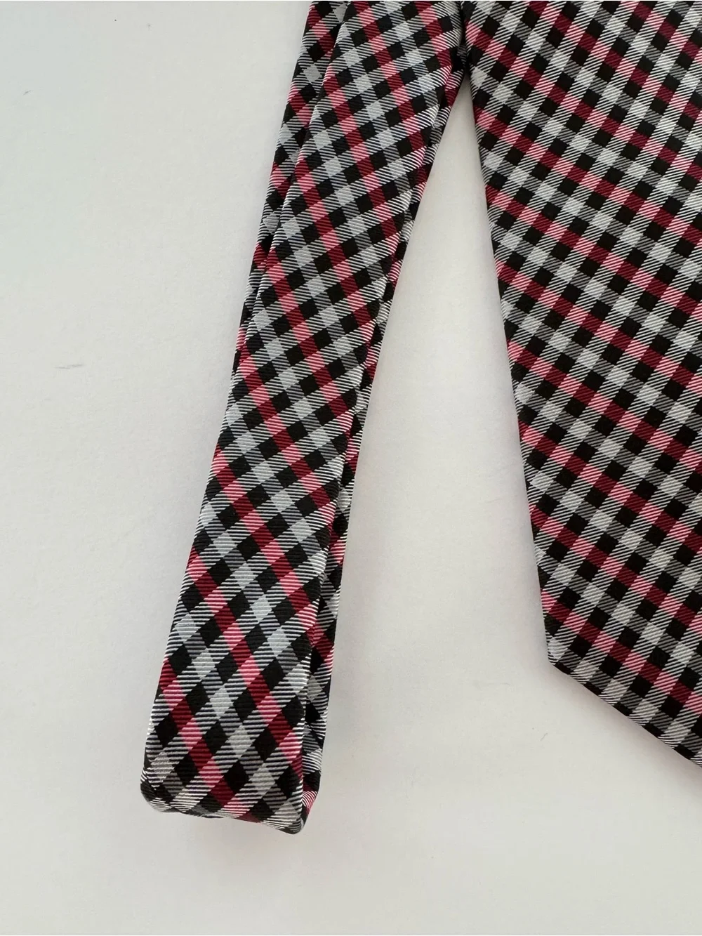 Izod Mens Silk Neck Tie